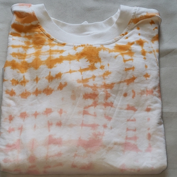 Old Navy Tie-dye Summer Open Back Sweatshirt - Picture 14 of 16